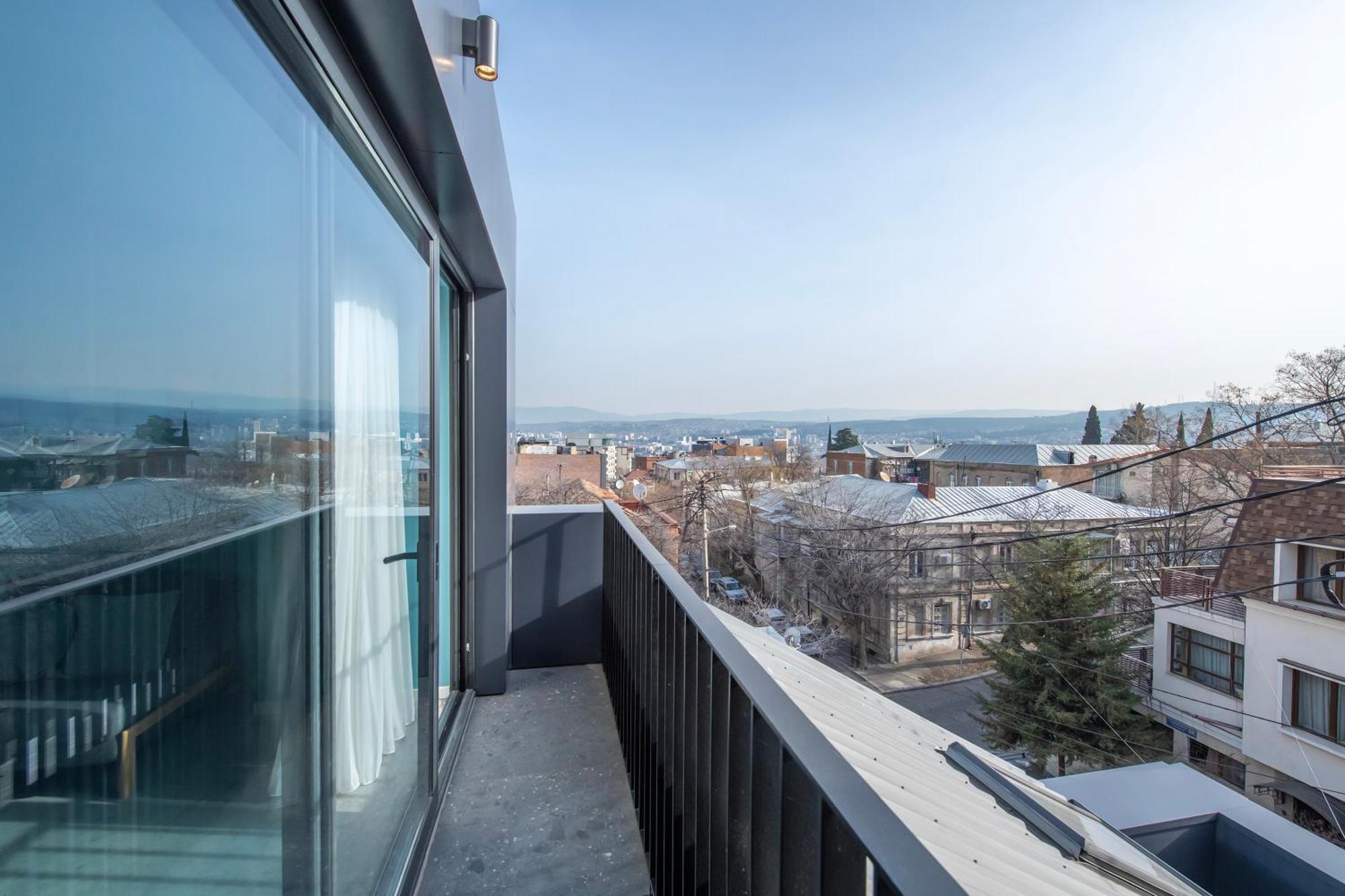 Serviced Designed Apartments By Urban Hotels 17 Tbilisi Buitenkant foto