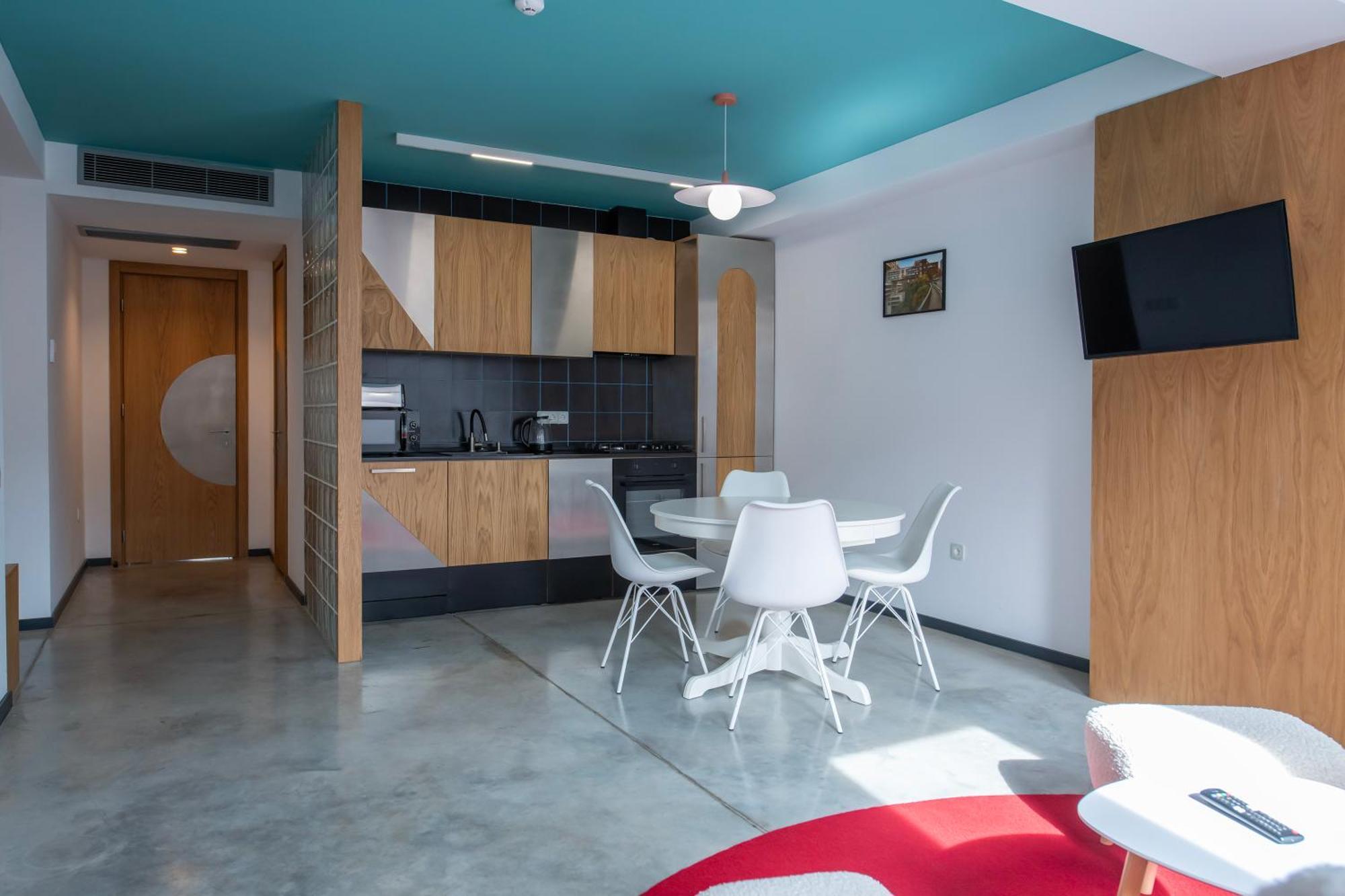 Serviced Designed Apartments By Urban Hotels 17 Tbilisi Buitenkant foto