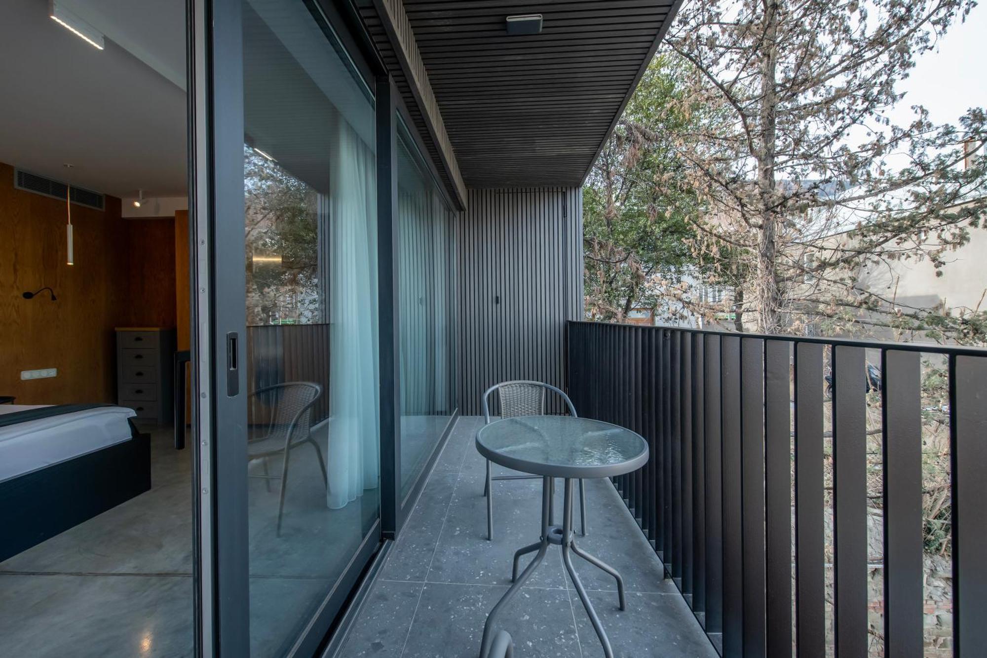 Serviced Designed Apartments By Urban Hotels 17 Tbilisi Buitenkant foto