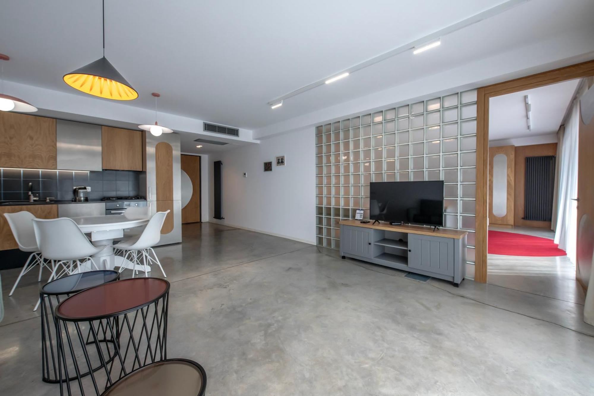 Serviced Designed Apartments By Urban Hotels 17 Tbilisi Buitenkant foto