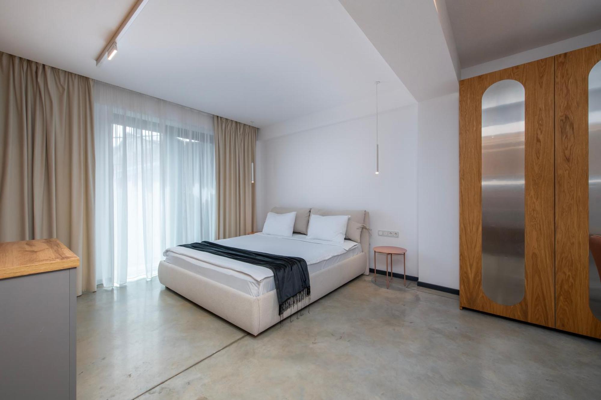 Serviced Designed Apartments By Urban Hotels 17 Tbilisi Buitenkant foto