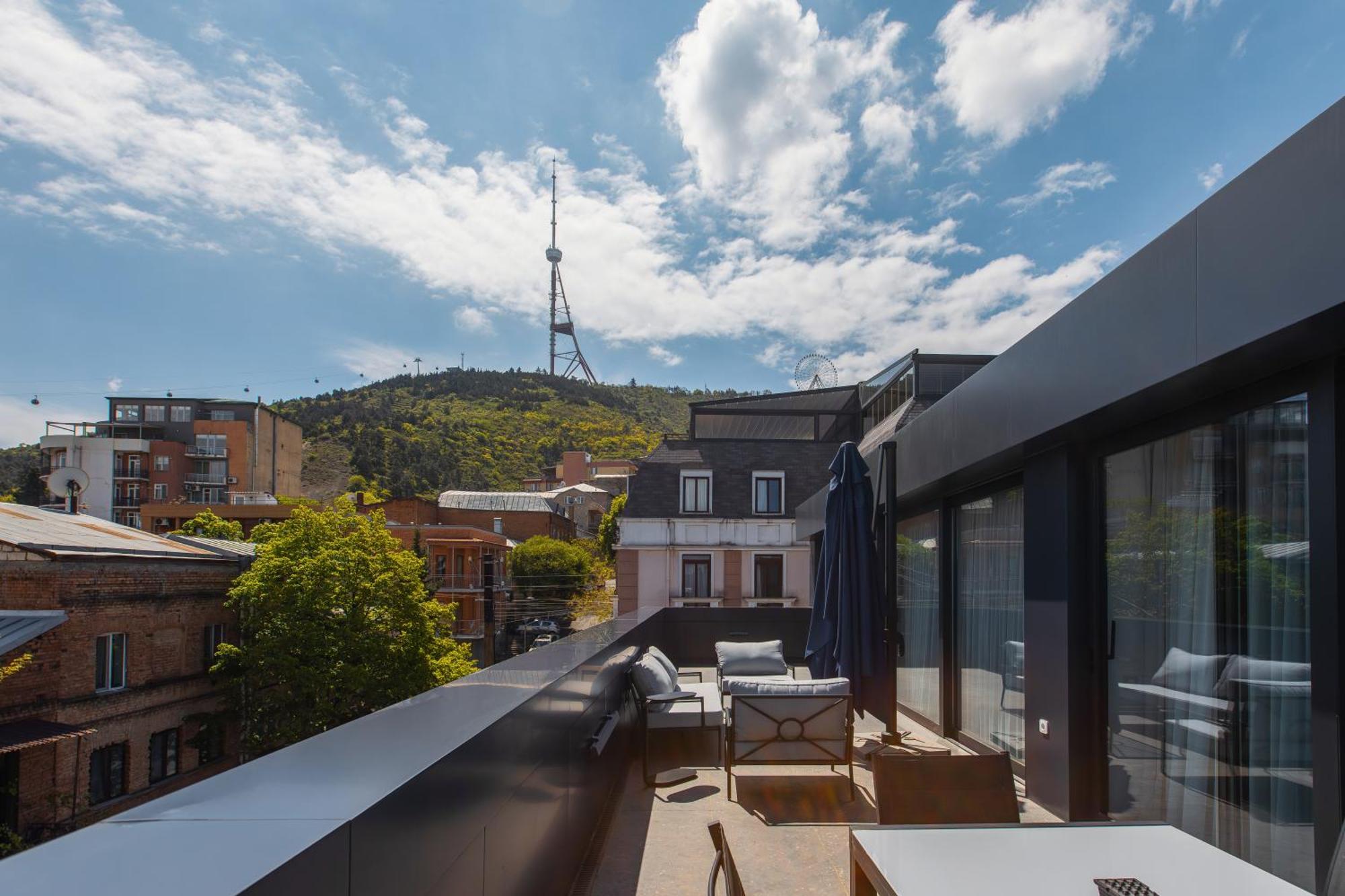 Serviced Designed Apartments By Urban Hotels 17 Tbilisi Buitenkant foto